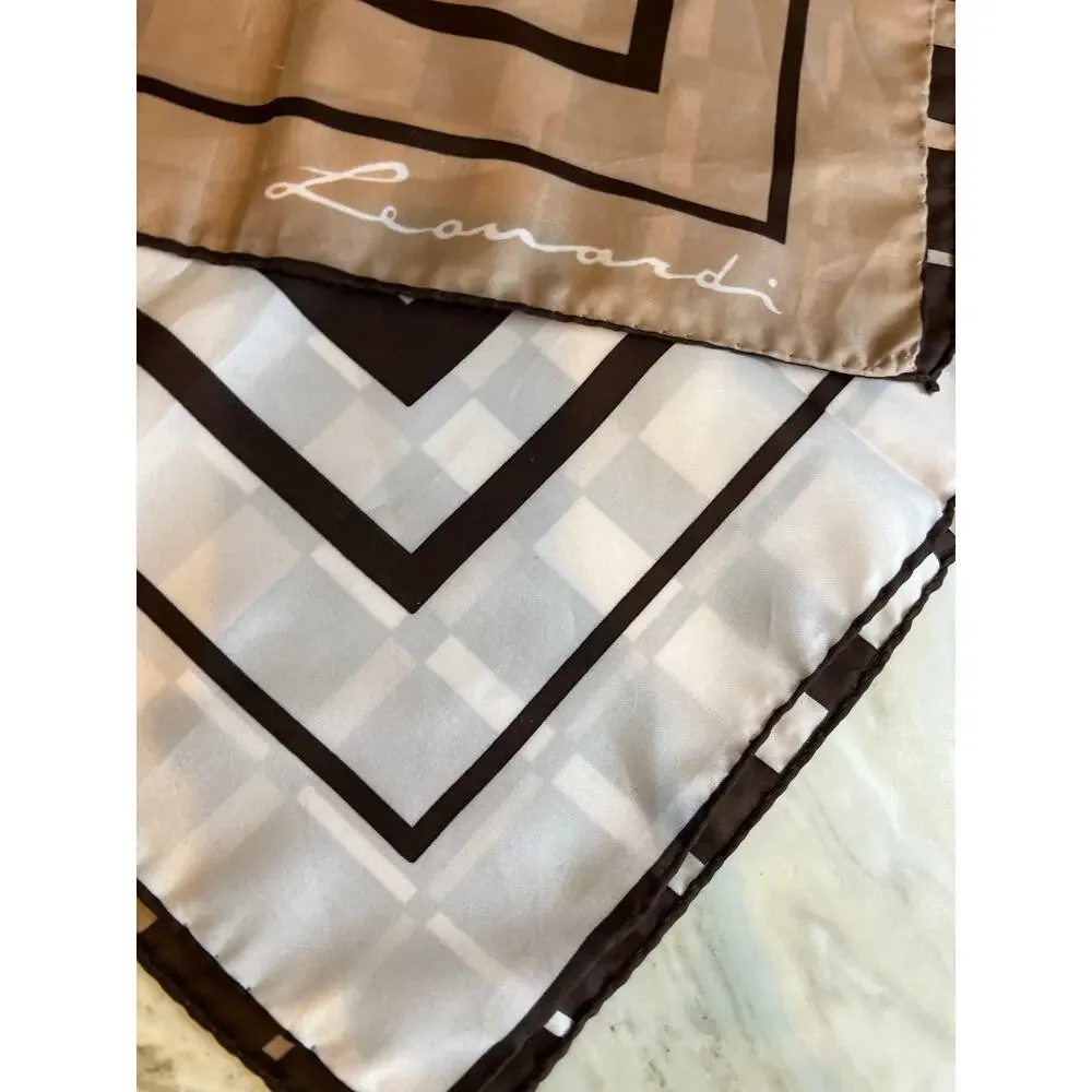 Vintage 70s Leonardi mod print scarf taupe chocolate brown